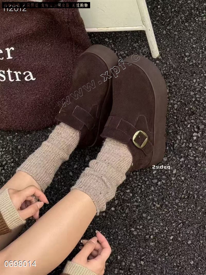 磨砂皮绒里博肯鞋