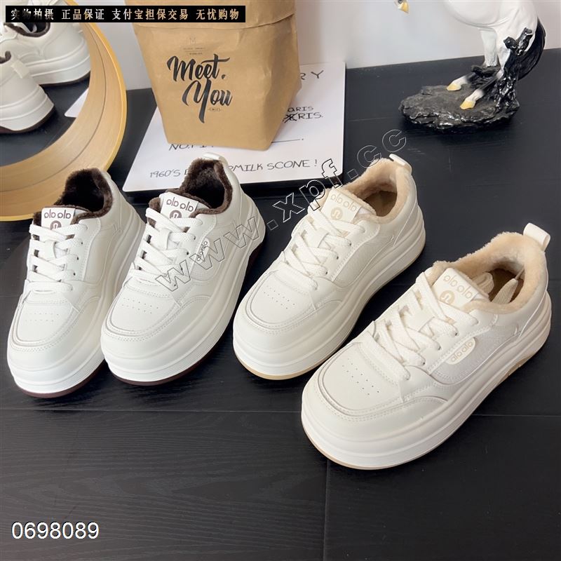 新款加绒休闲鞋26358-11