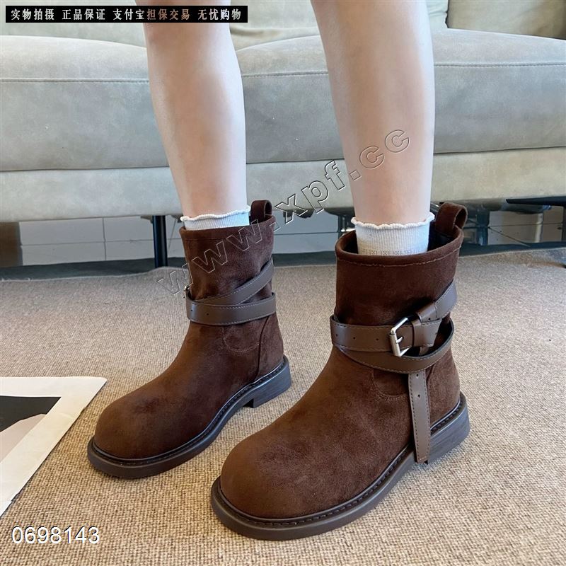 唯吾爱 99-55  加绒  棕5一9可以加78，卡其5一9可以加68