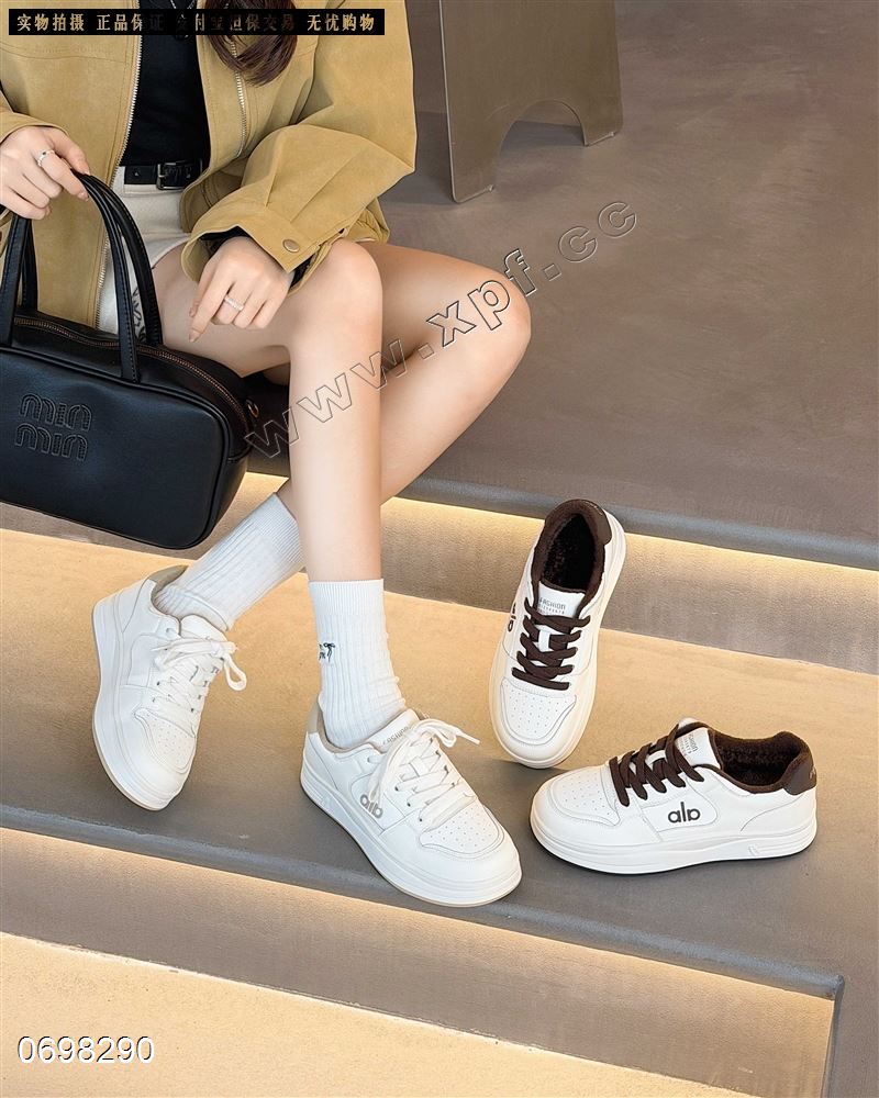 新款平底小白鞋5538-2