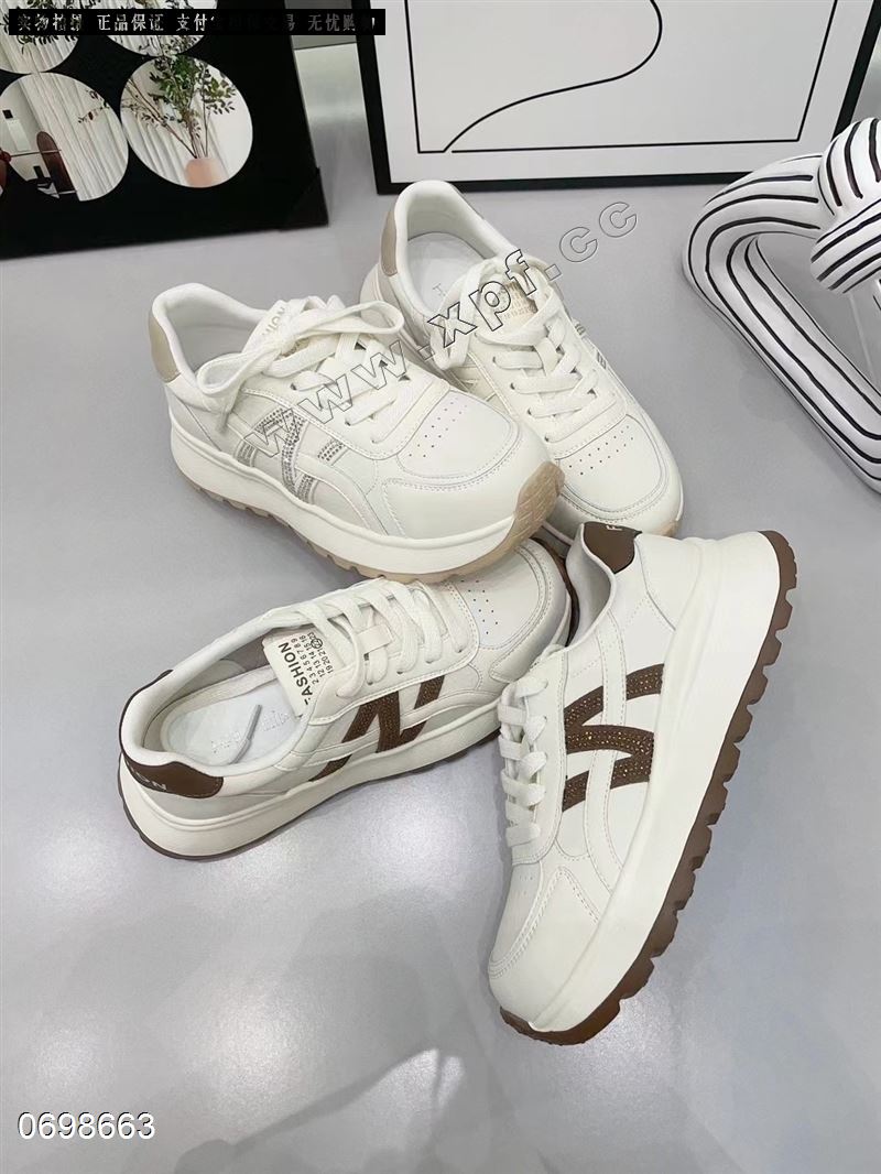 时尚休闲鞋
