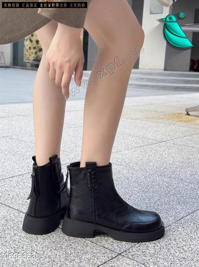 小熊  编织拼接瘦瘦靴  加绒