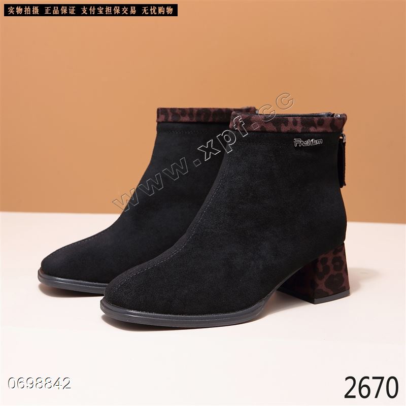 新款短靴2670
