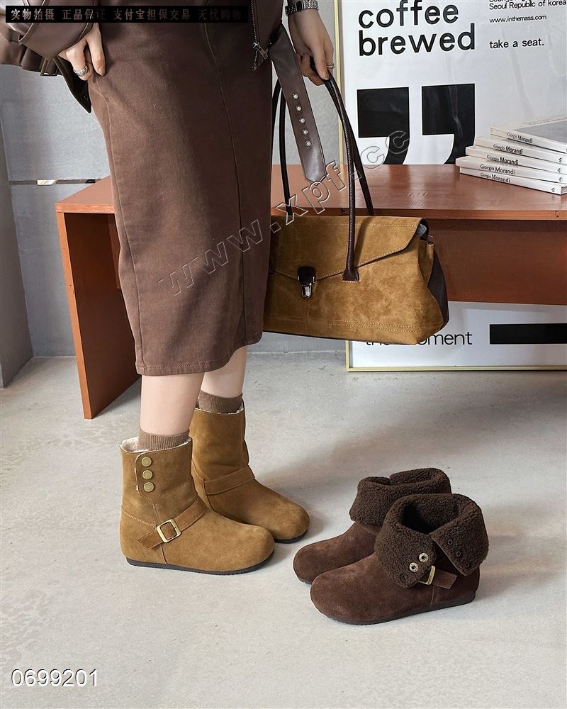 新款磨砂皮内增高鞋垫短靴9683