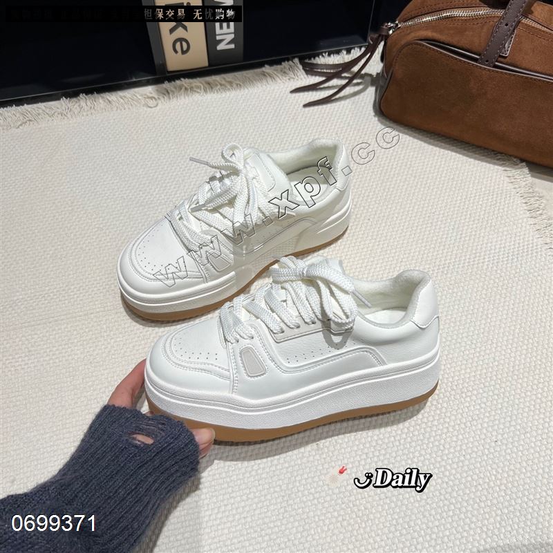 新款厚底休闲鞋小白鞋2515  单里绒里