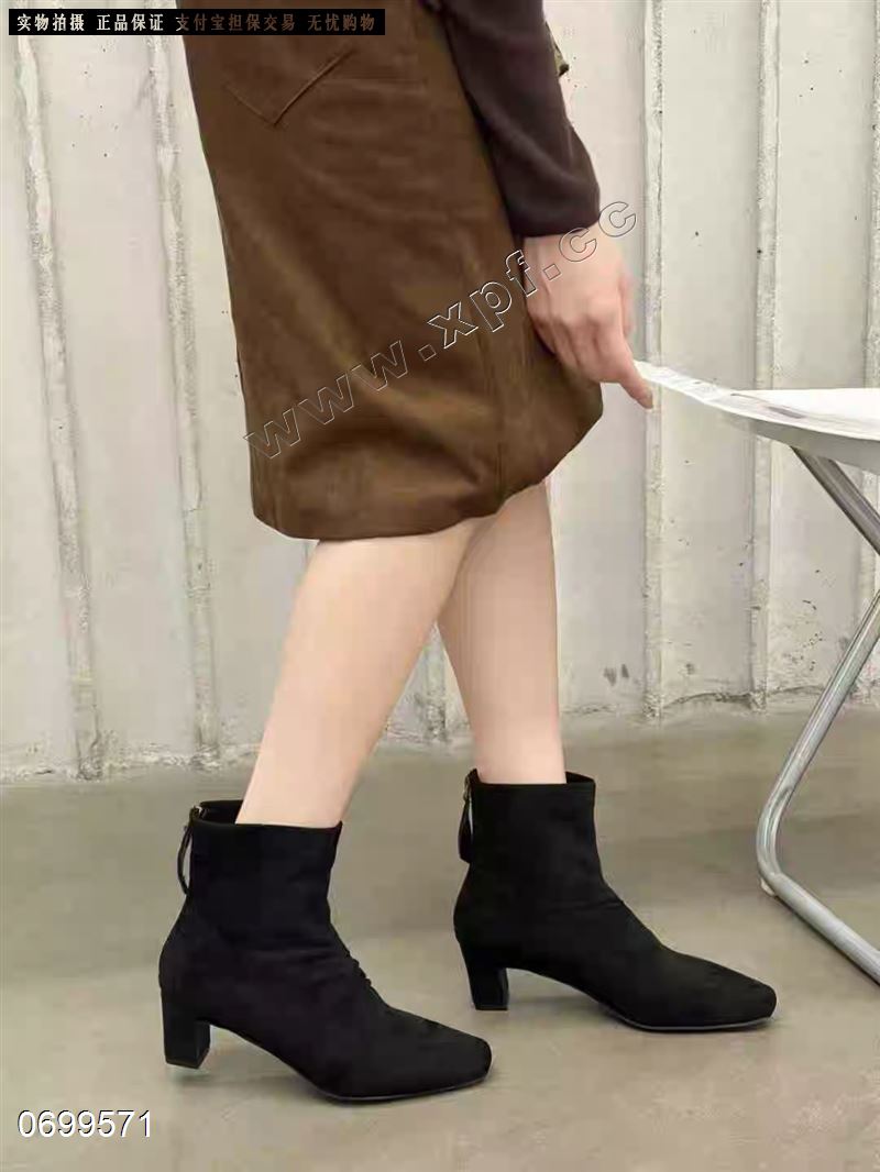 加绒短靴2977-2  黑45678秒杀