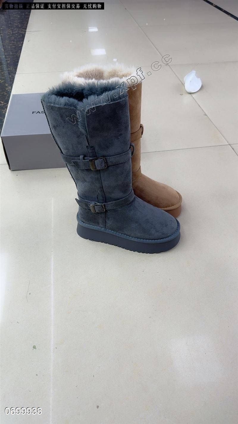 真毛雪地靴
