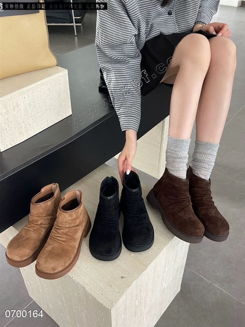 爱拍8953   内里牛奶丝