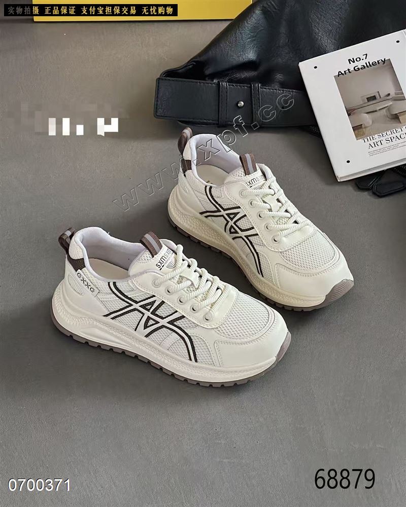 时尚休闲鞋68879