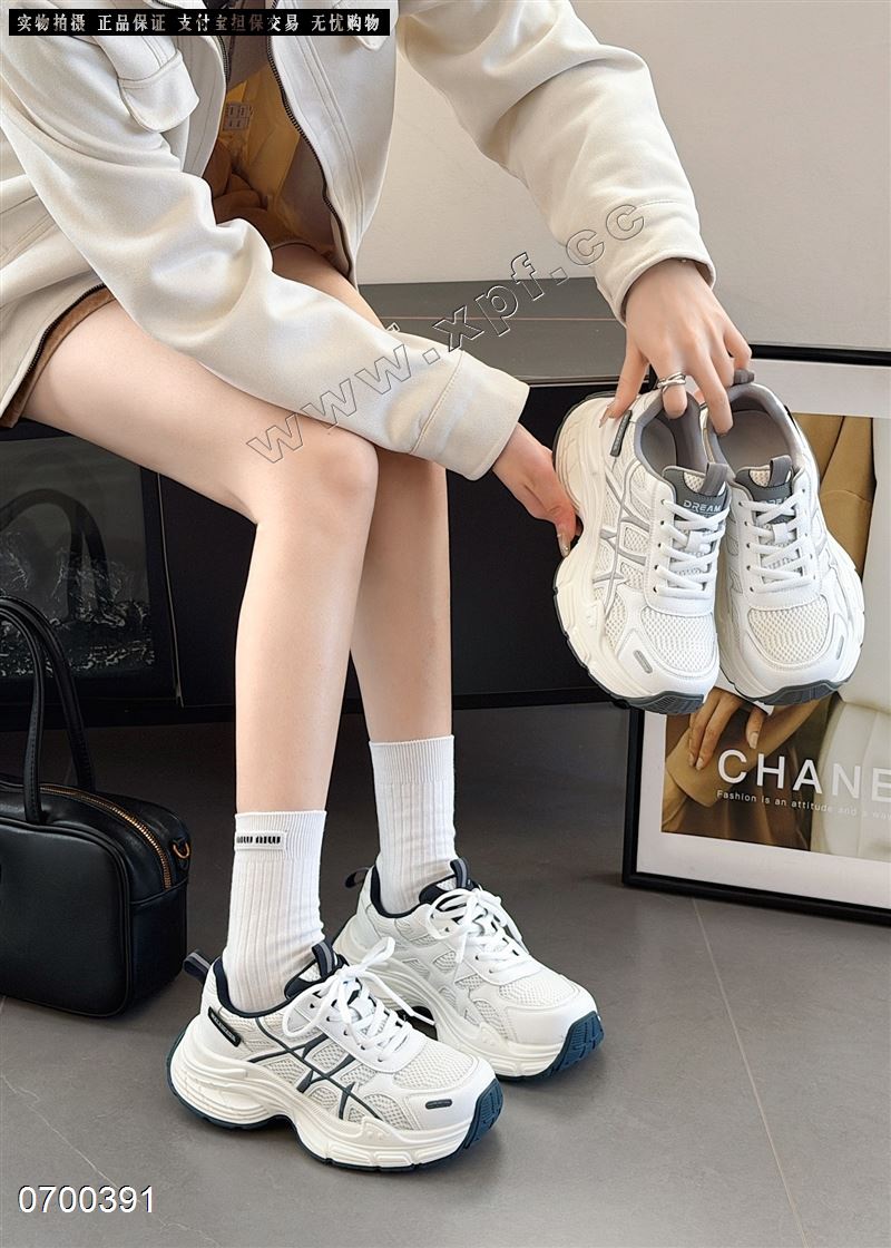 新款刺绣真皮老爹鞋百搭休闲鞋9639-2