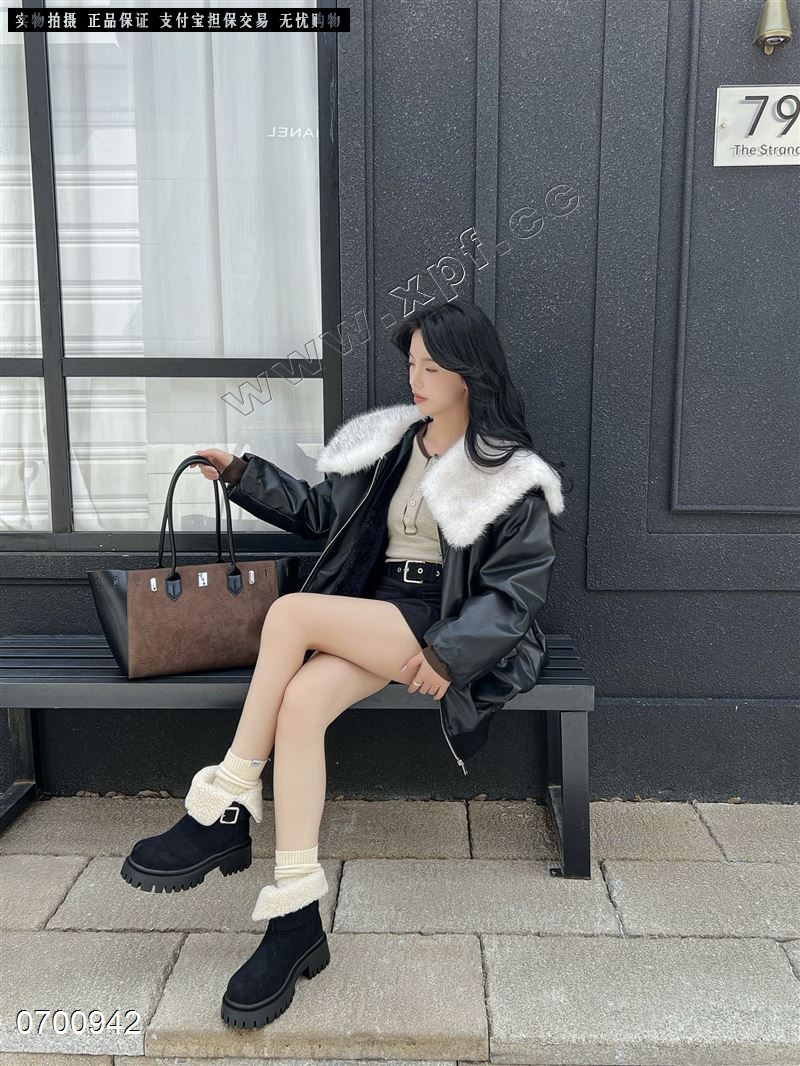 羊羔毛内里短靴