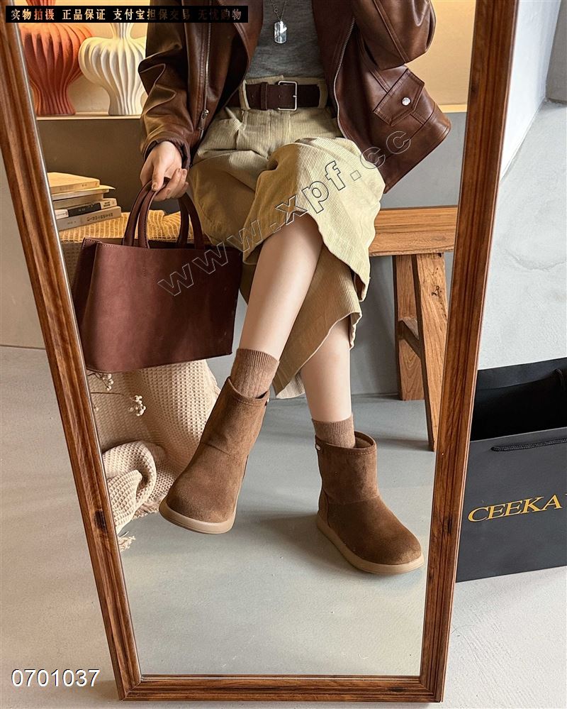 羊羔毛内里短靴