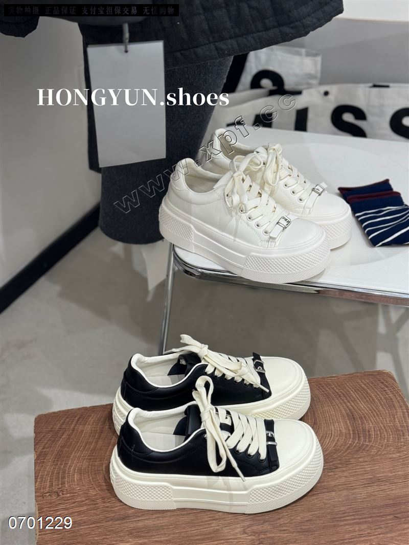 新款四季款小白鞋发泡超轻简约厚底休闲鞋77601