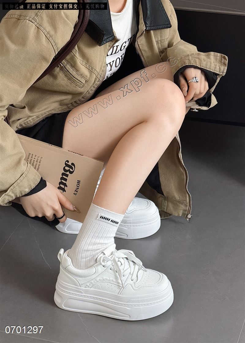 新款厚底休闲鞋小白鞋时尚百搭 大白鞋9612-1