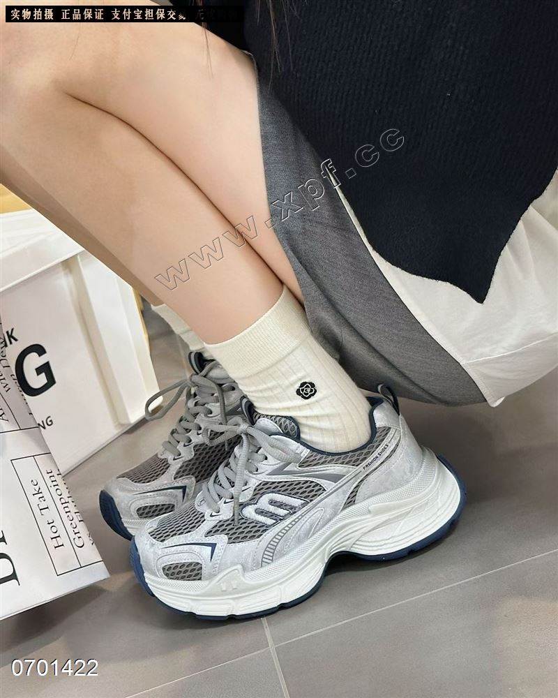 时尚休闲鞋老爹鞋