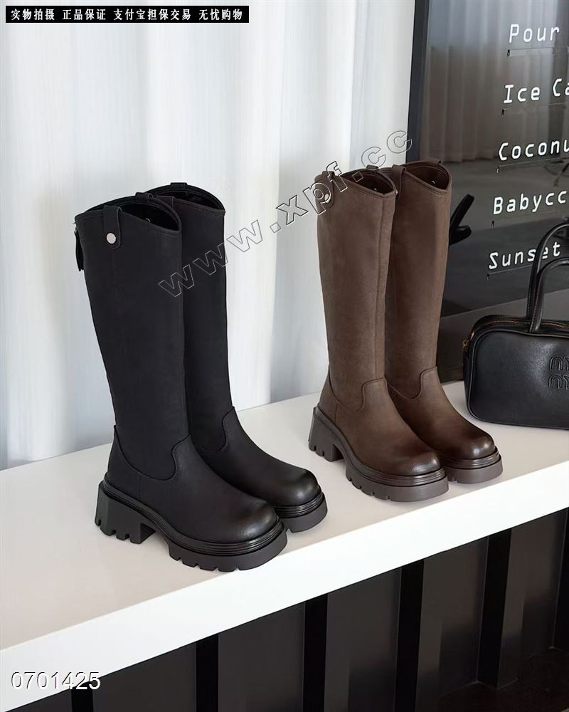 苏米璐  棕色7789900 黑色9   加绒  清货