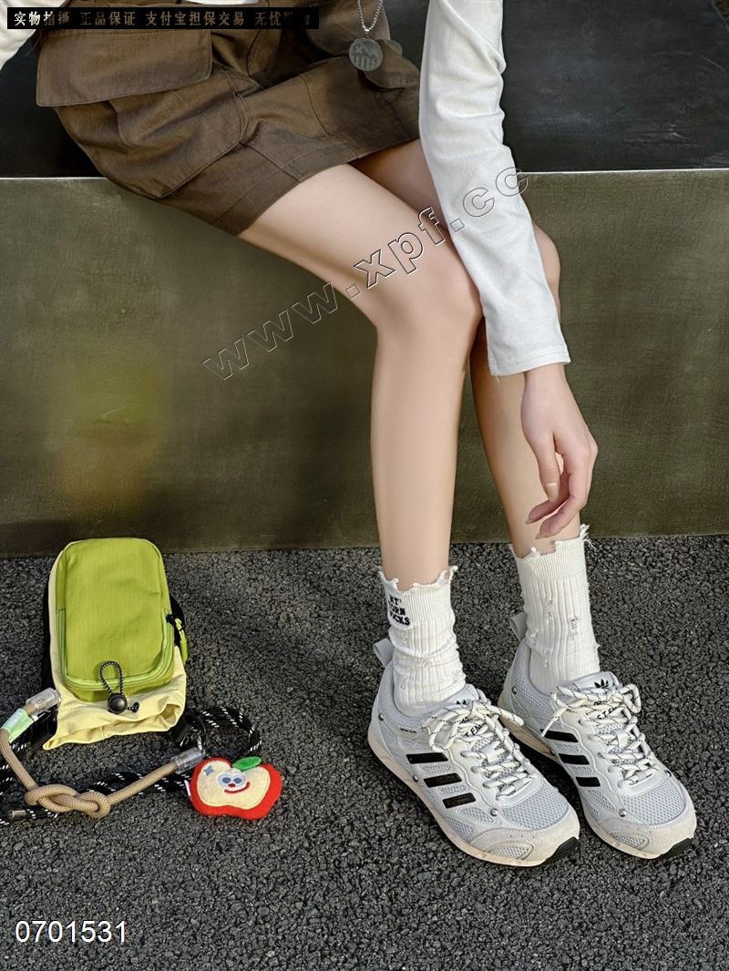 新款韩系慢跑鞋百搭经典款休闲鞋2591