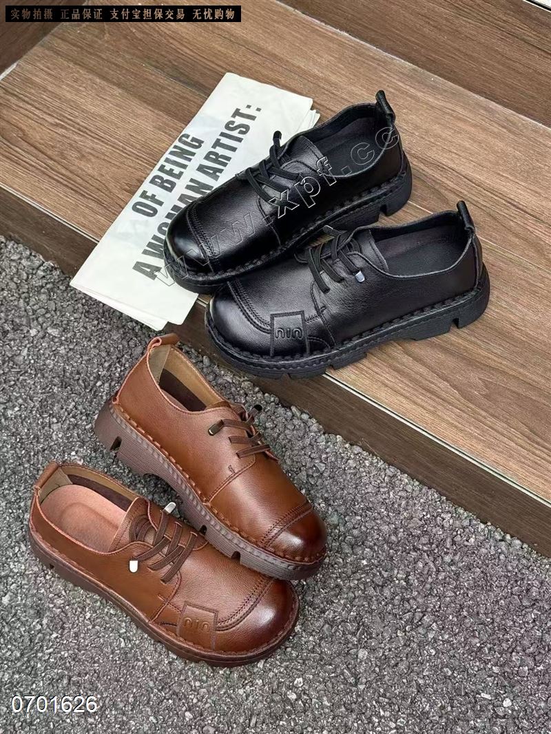 头层牛皮软底软面妈妈鞋单鞋