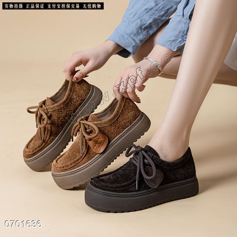 新款头层牛皮休闲鞋9613