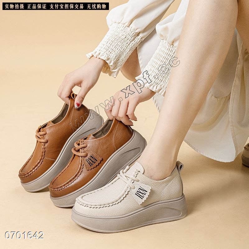 新款头层牛皮高帮休闲鞋9788