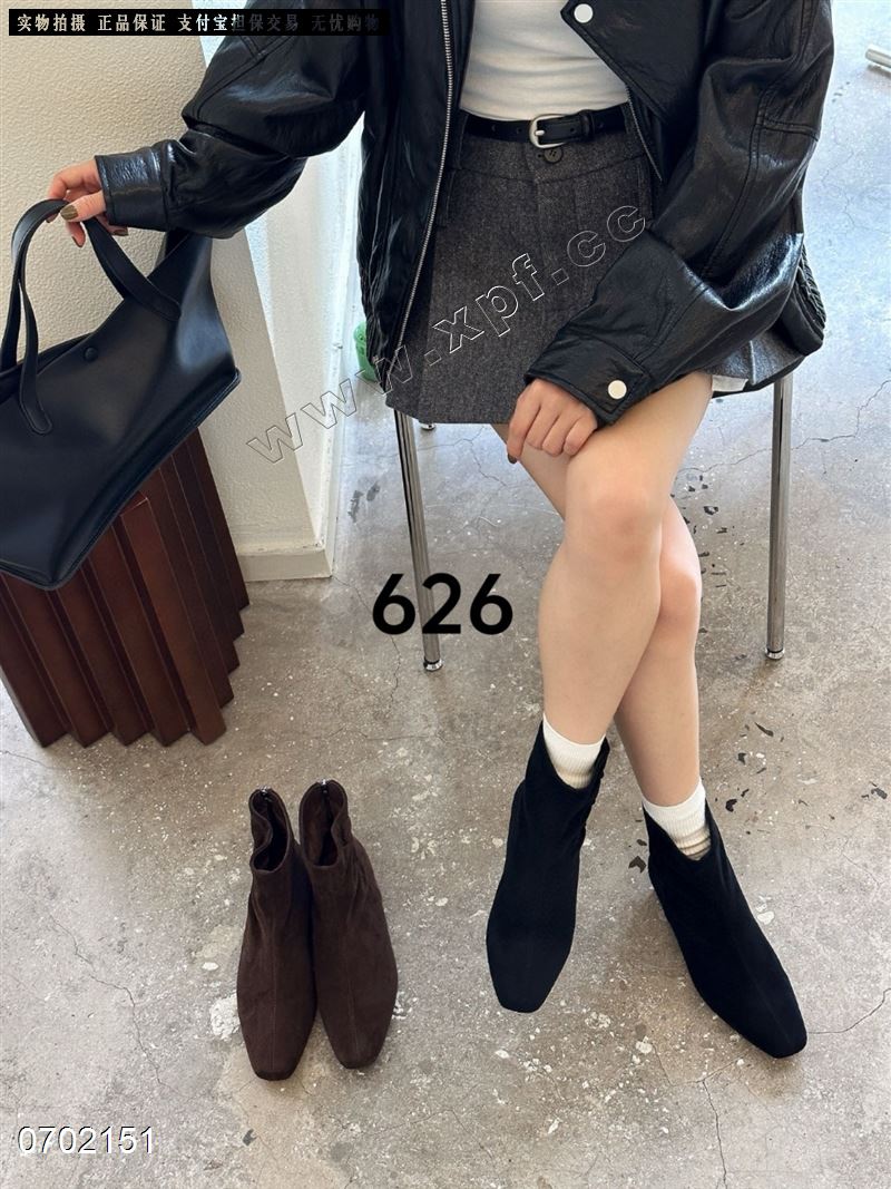 卡丝露626   单里