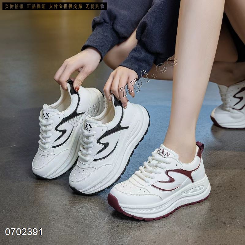 新款头层牛皮厚底休闲鞋9678