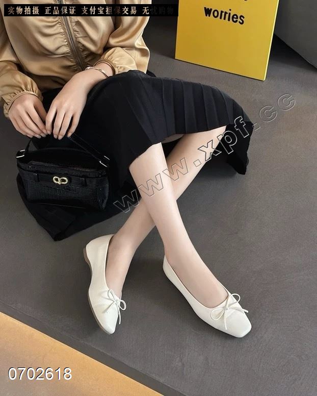 墨刺261-9​ 米35-39香槟80