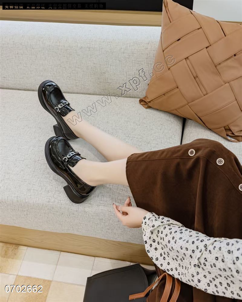 新款单鞋乐福鞋9167