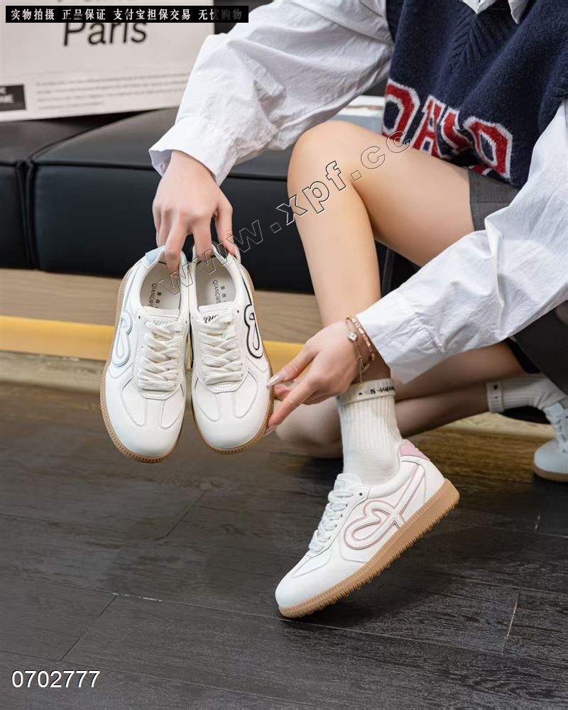 新款休闲鞋小白鞋67659