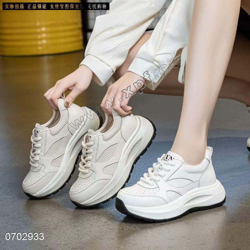 新款头层牛皮厚底休闲鞋SA9677