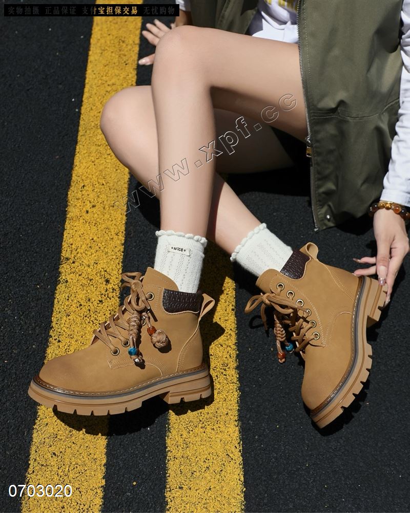 百莉萱​2-190​  单里