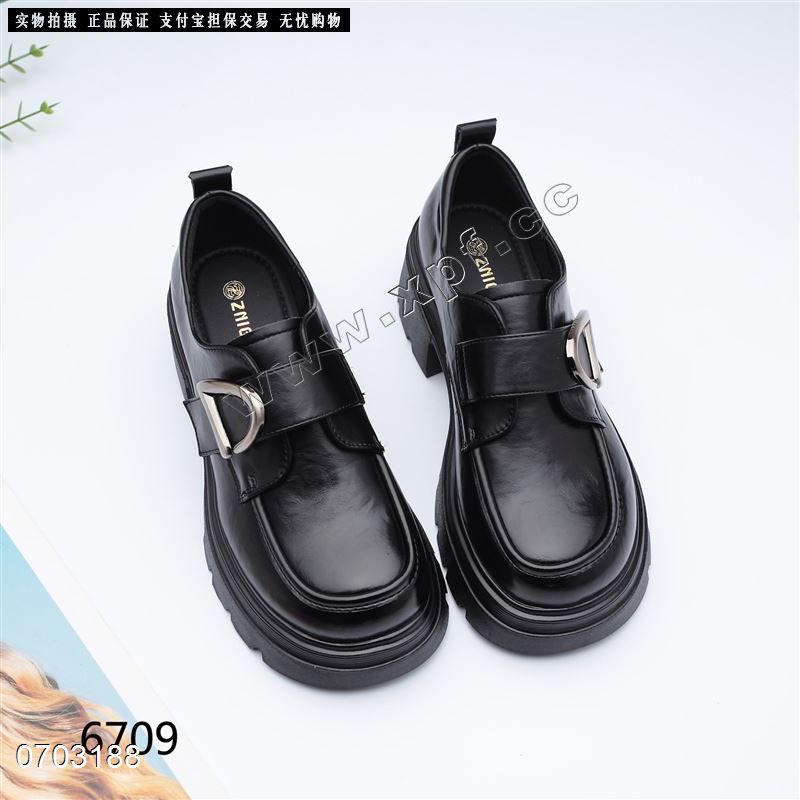 新款乐福鞋单鞋SA6709