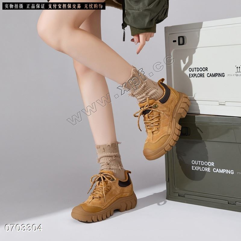 新款特小码旅游户外工装登山鞋女低帮厚底内增高防滑徒步休闲运动女鞋2590-1