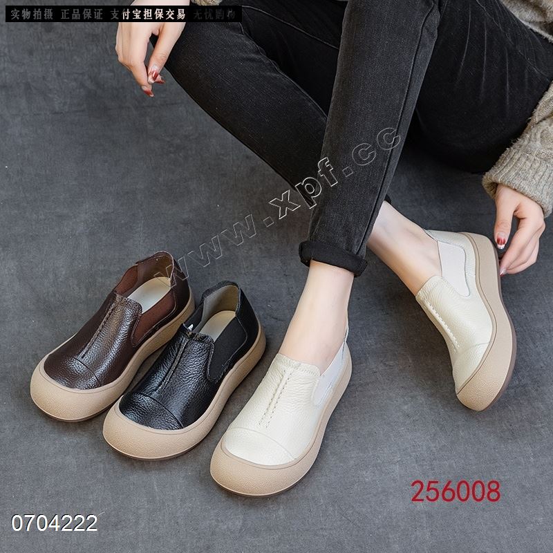 新款头层牛皮休闲鞋256008
