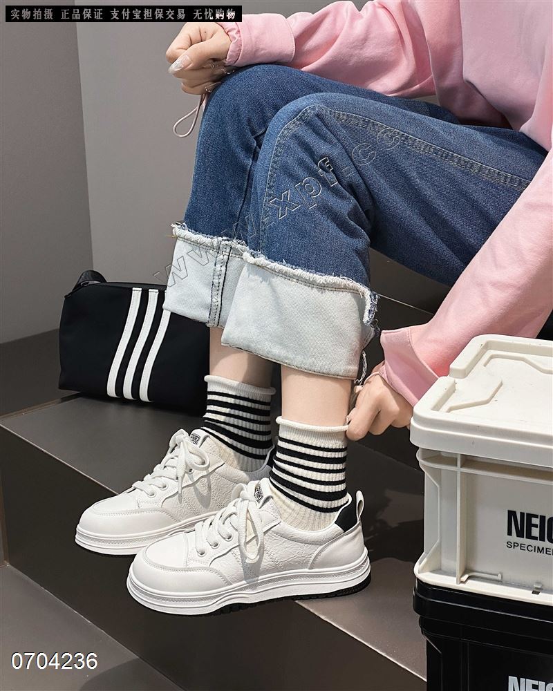 时尚休闲鞋101-2  米黑色 5678889 米杏色777777 最后13双