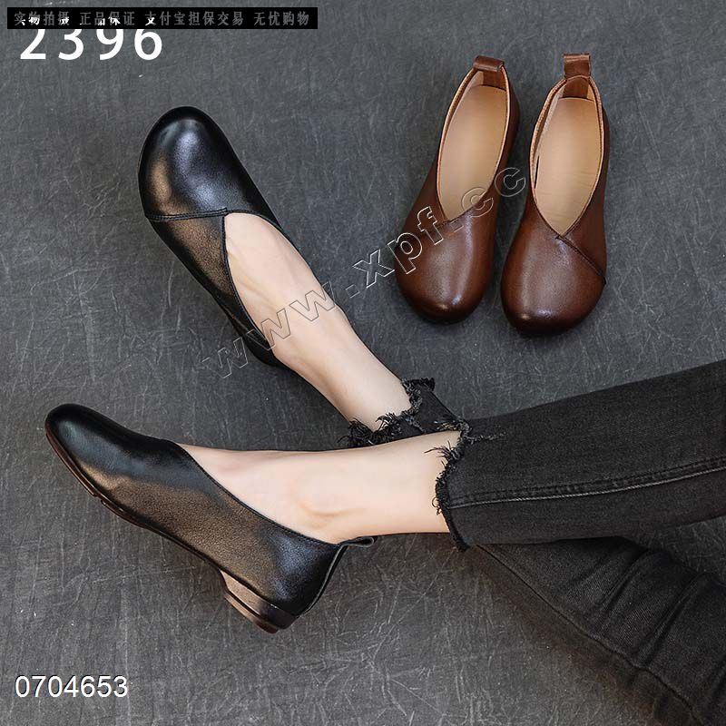 新款头层牛皮单鞋平底鞋2396