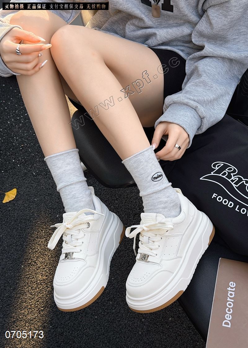 新款厚底休闲鞋9802