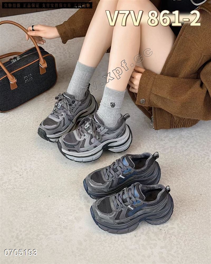 时尚休闲鞋861-2