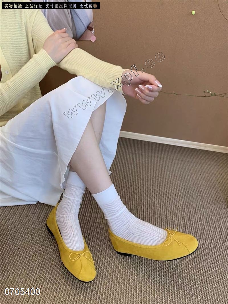 1303品牌单鞋5307-1  黄5689蓝35-39红56​