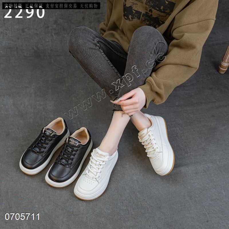 新款头层牛皮休闲鞋2290