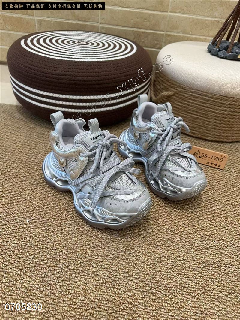 新款厚底休闲鞋老爹鞋566-1