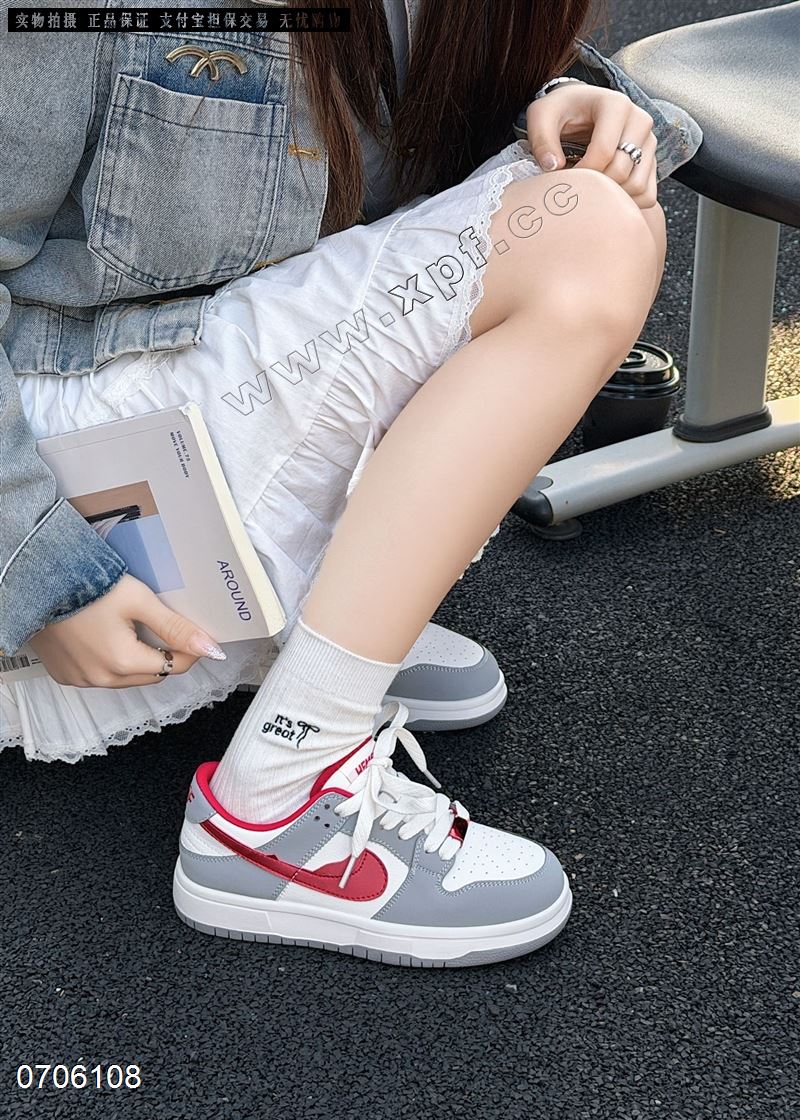 新款小白鞋女四季百搭透气厚底轻便中帮百搭休闲板鞋2607