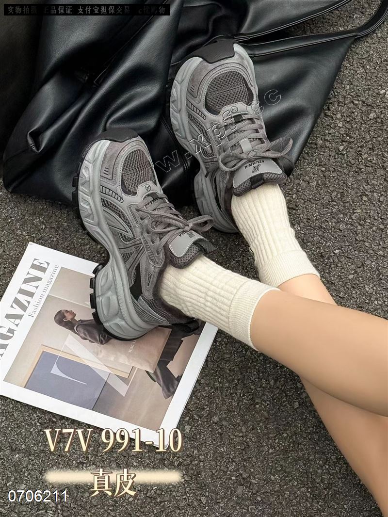 时尚休闲鞋991-10