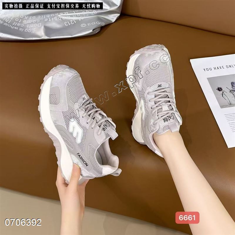 时尚休闲鞋6661