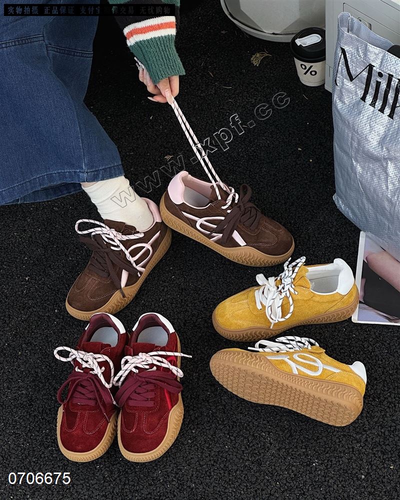 新款复古阿甘鞋内增高刺绣德训鞋8335