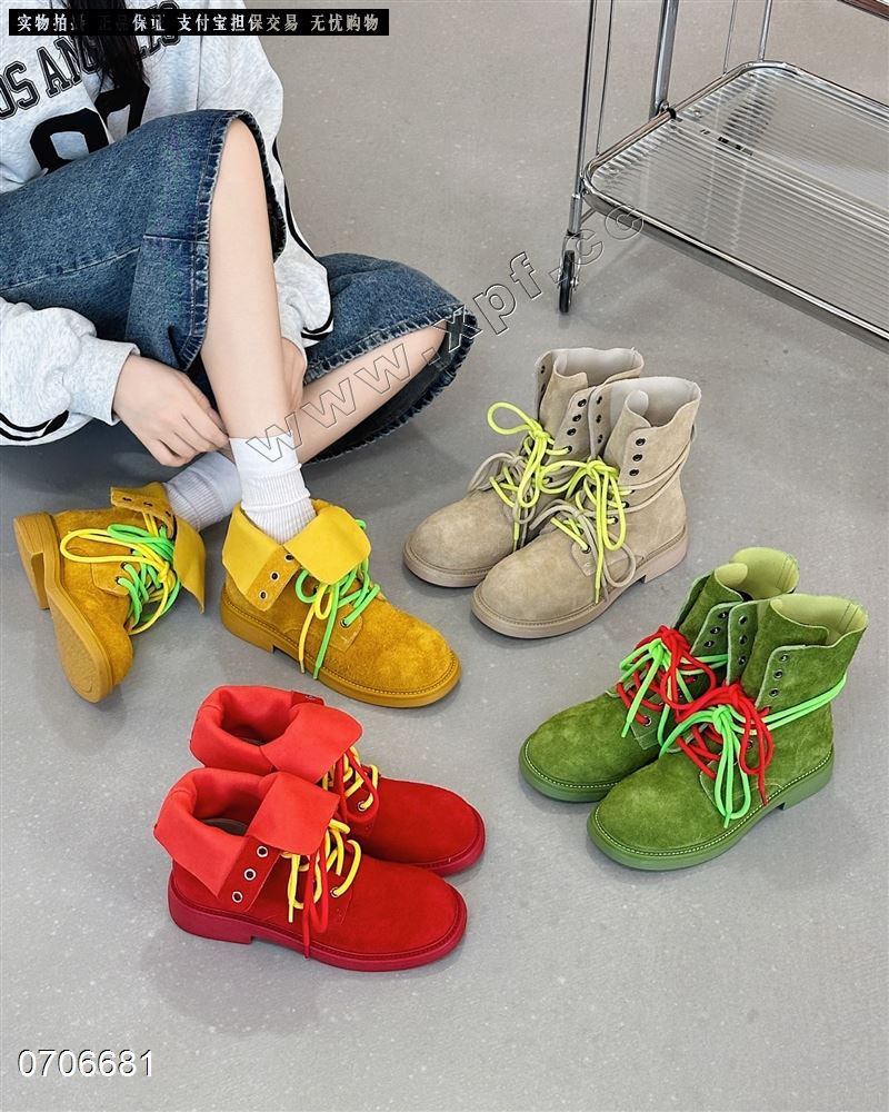 新款磨砂皮马丁靴82119