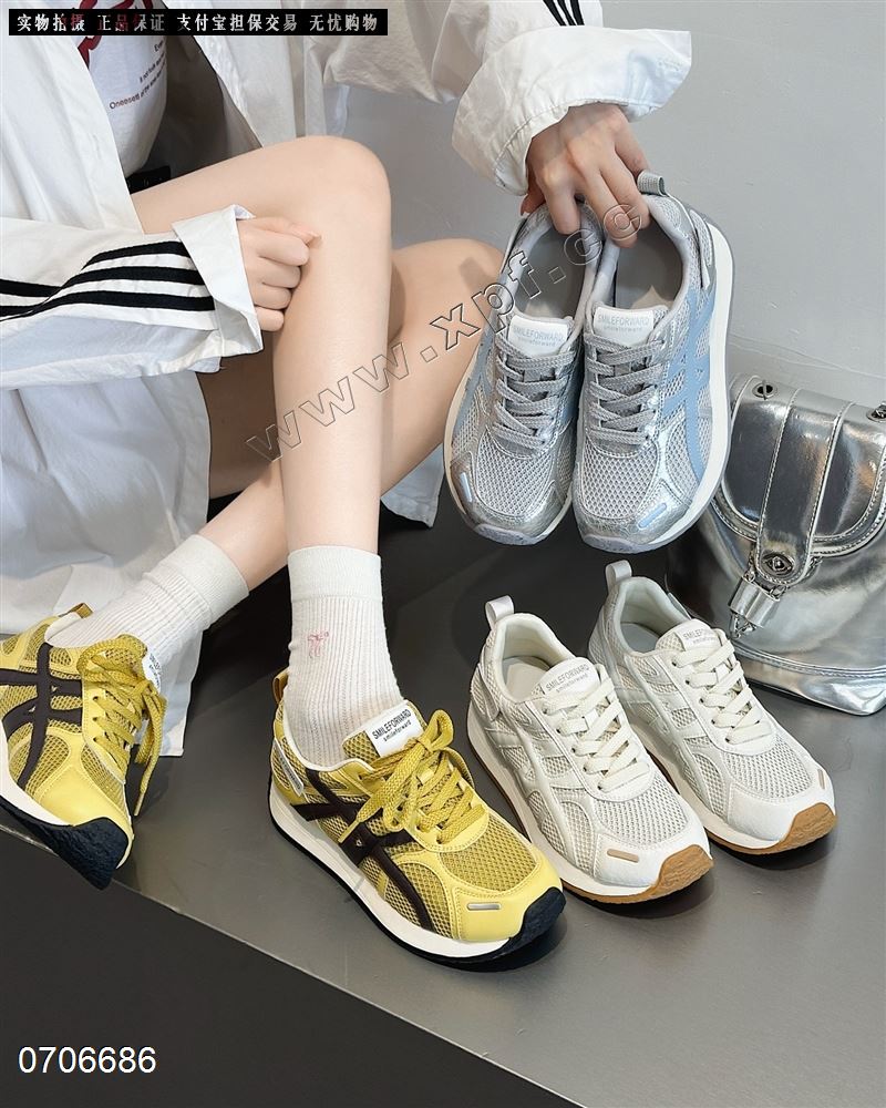 新款网面拼接休闲鞋8803