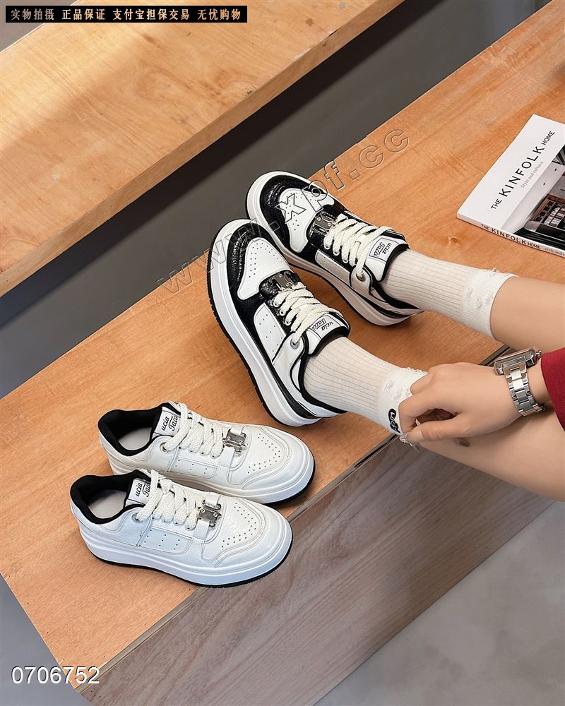 新款厚底休闲鞋69008