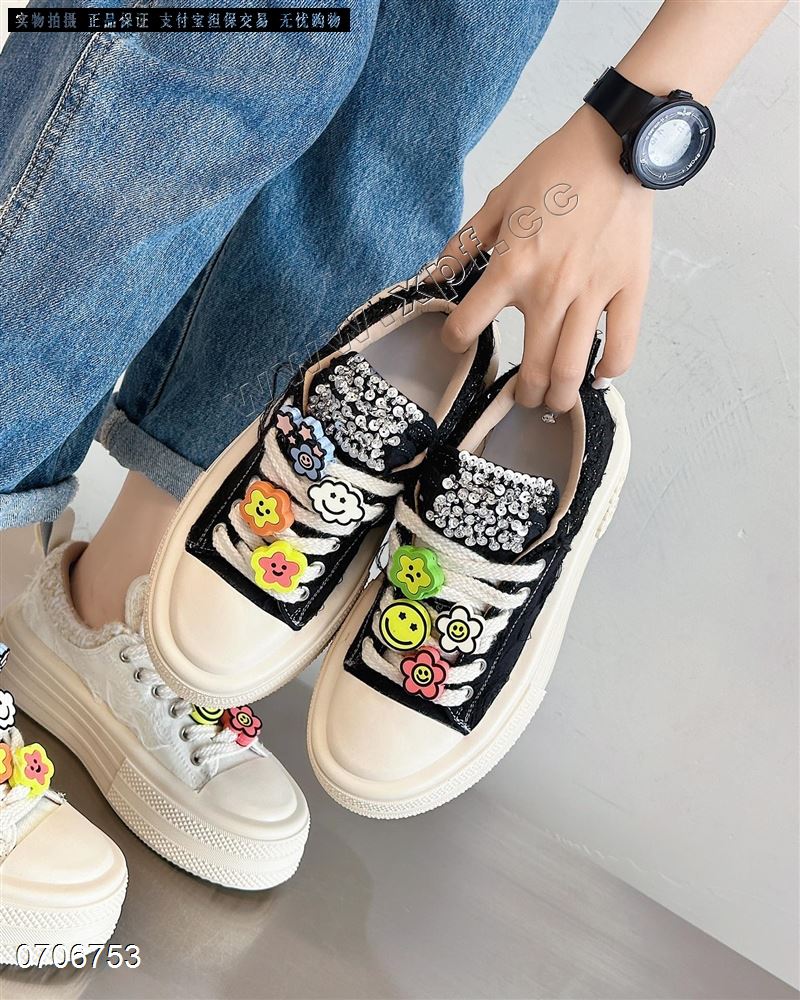 新款赵露思同款粗花呢DIY笑脸挂饰花朵帆布鞋8053