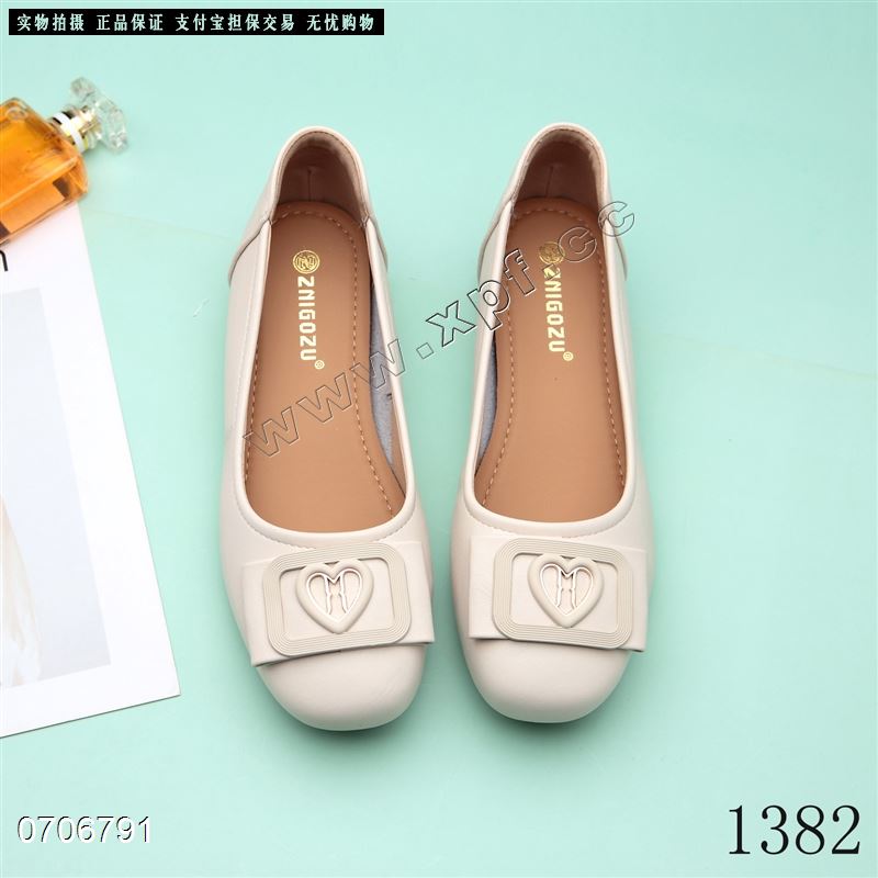 新款软底软面小单鞋1382